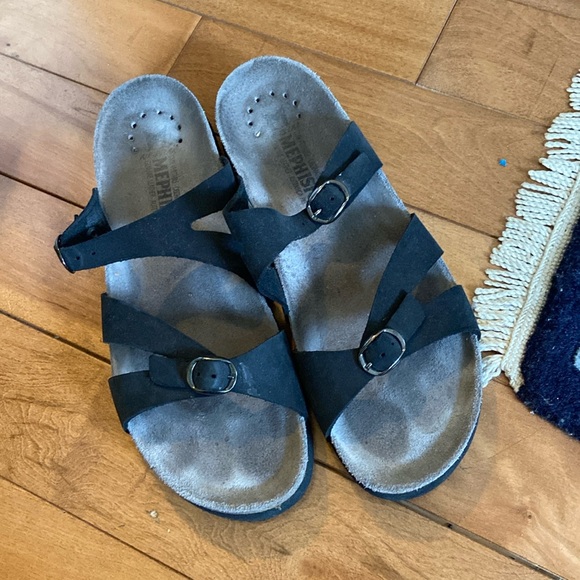 Mephisto sandals. Worn once. In great condition.Cork soles, very comfortable. - Picture 1 of 2